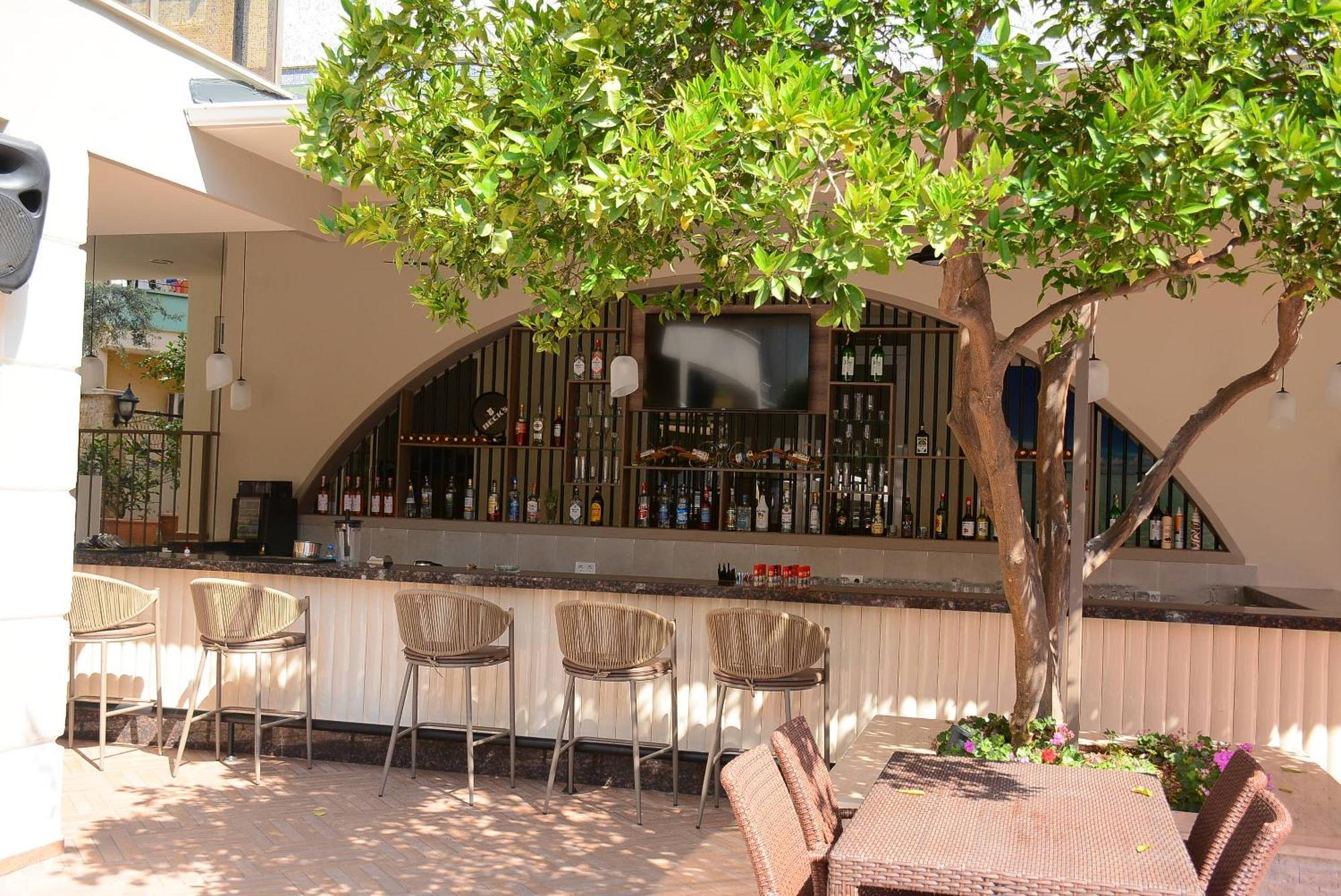 Almera Park Apart Hotel Alanya Buitenkant foto